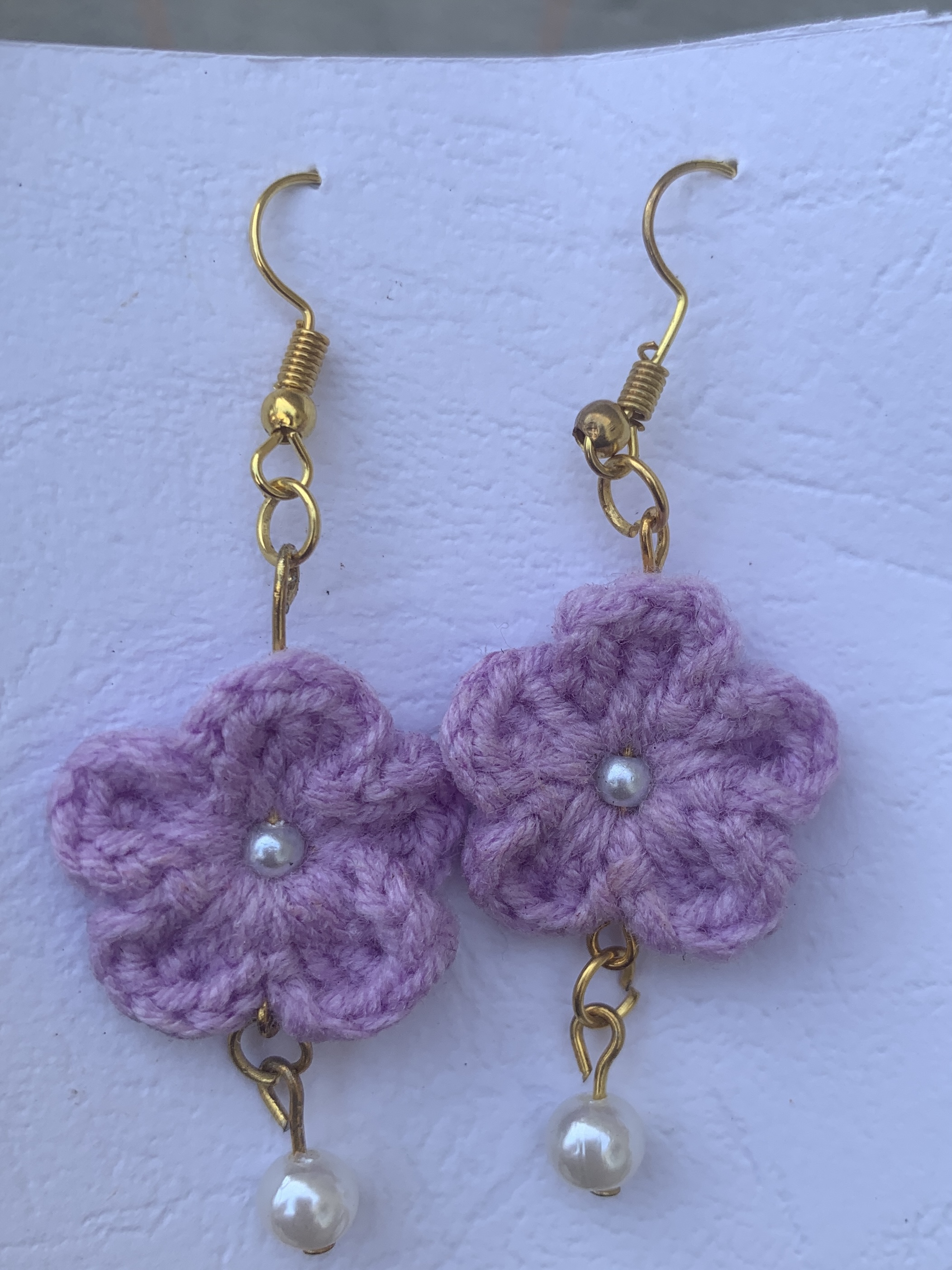 Anting Bunga Rajut Ungu